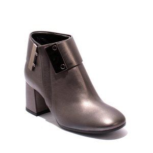 ITALIAN Gray Leather Heel Zip-Up Ankle Boots